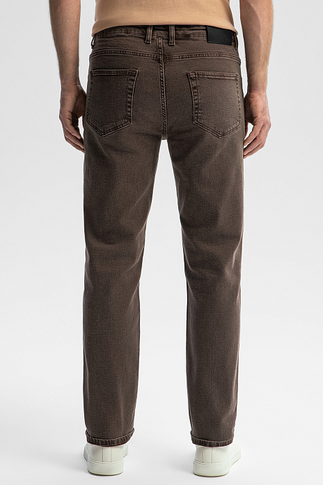 Джинсы прямого силуэта, цвет Коричневый